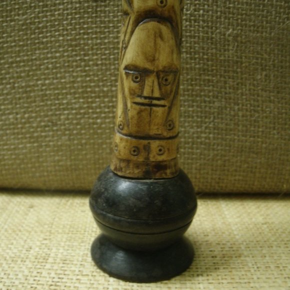 Vintage Hand Carved Man Figurine from Kenya - Picture 9 of 16